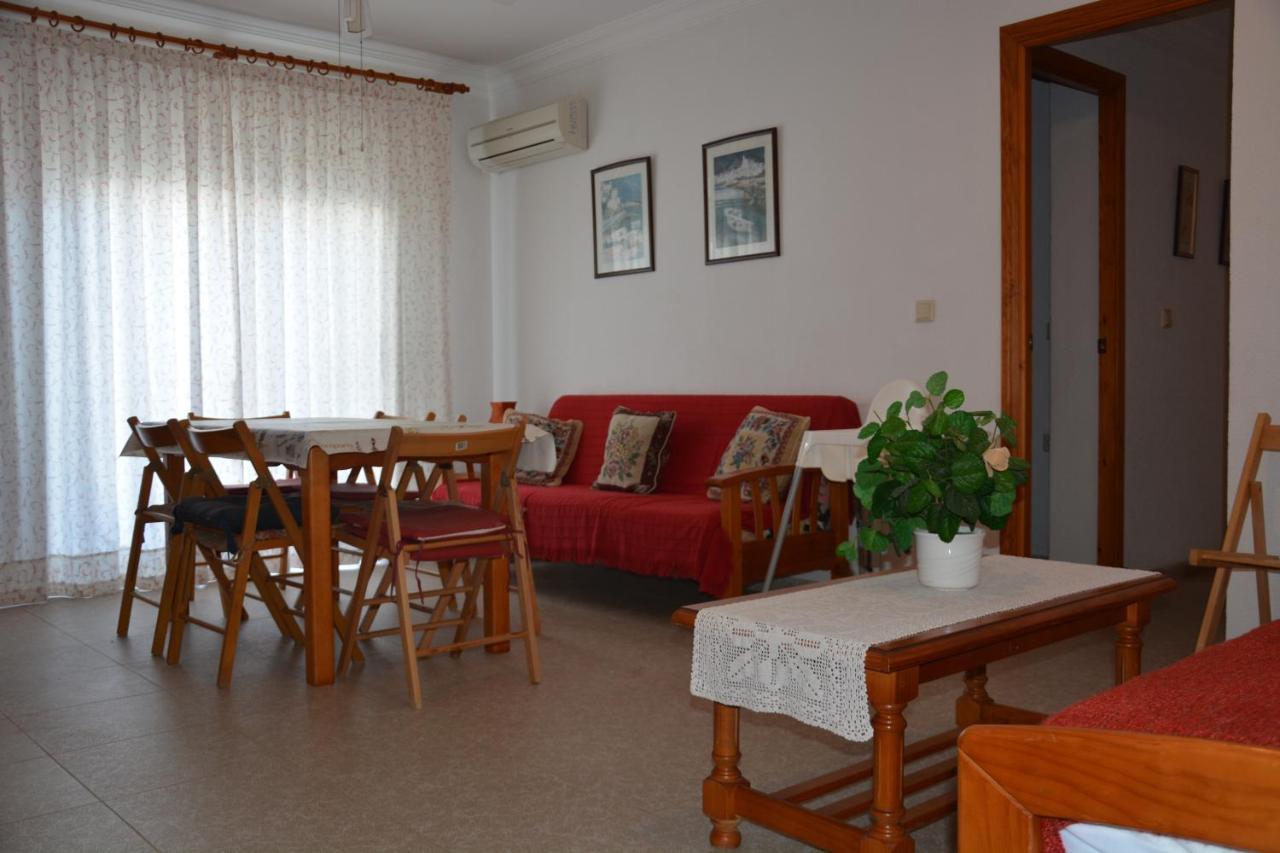 Apartamento En El Centro De Conil, Todo A Un Paso Apartment โกนิล เด ลาฟรอนเตรา ภายนอก รูปภาพ